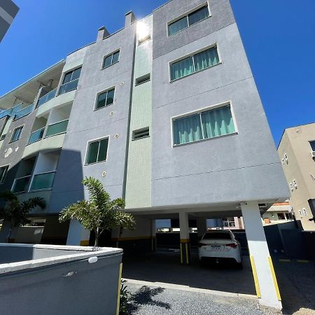 Residencial Pica Pau 103 Mono Apartment บอมบินญัส ภายนอก รูปภาพ