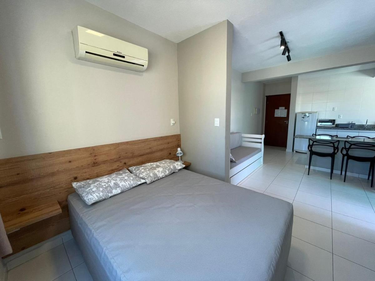 Residencial Pica Pau 103 Mono Apartment บอมบินญัส ภายนอก รูปภาพ