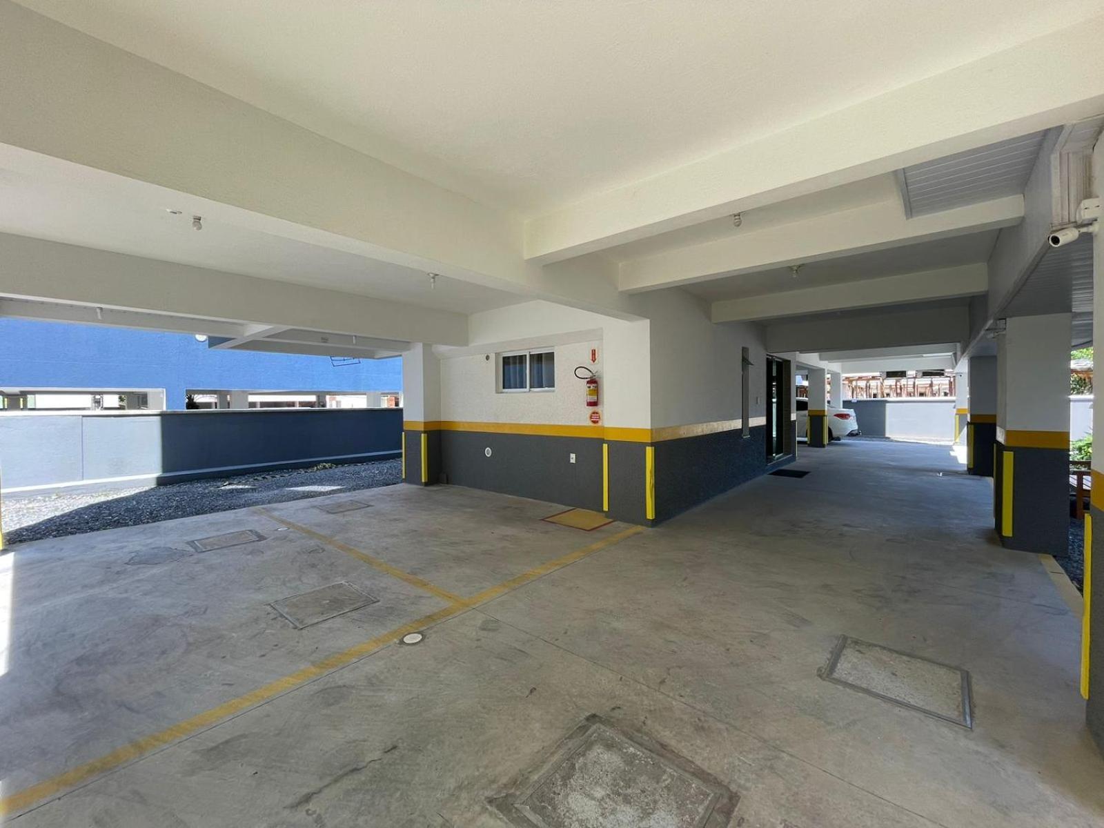 Residencial Pica Pau 103 Mono Apartment บอมบินญัส ภายนอก รูปภาพ